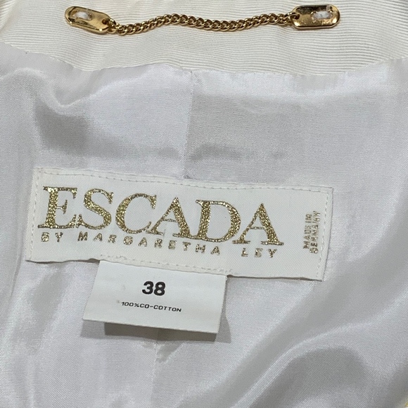 Escada five Button Jacket - Picture 4 of 4